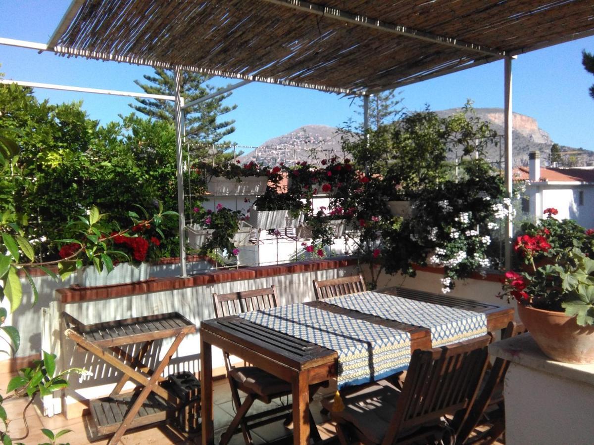 La Stanza Di Angi A Mondello Hotel ปาแลร์โม ภายนอก รูปภาพ
